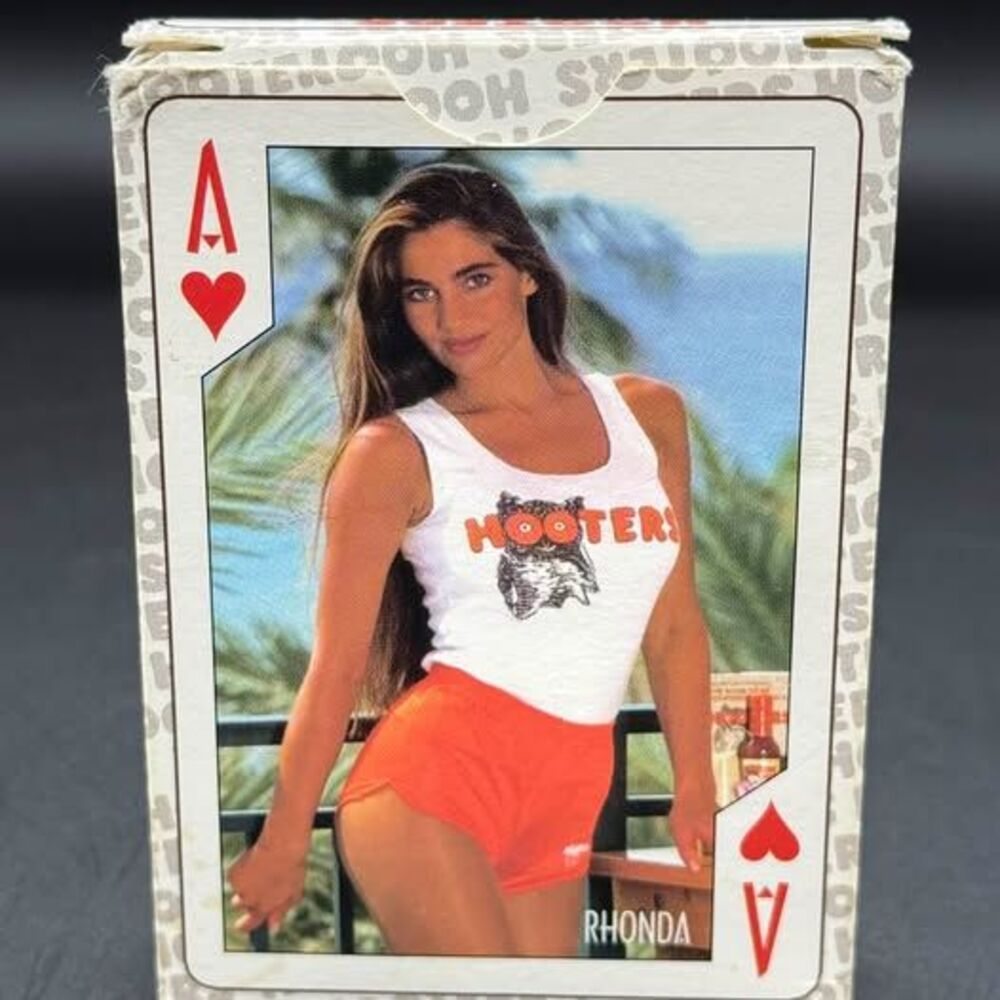 1998 Hooters Calendar Girls Playing Cards 3rd Edition Series 2 Vintage Deck *COM